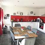 Shore On Valentia Island - Cosy Comfort At The Sea In Kerry Knights Town