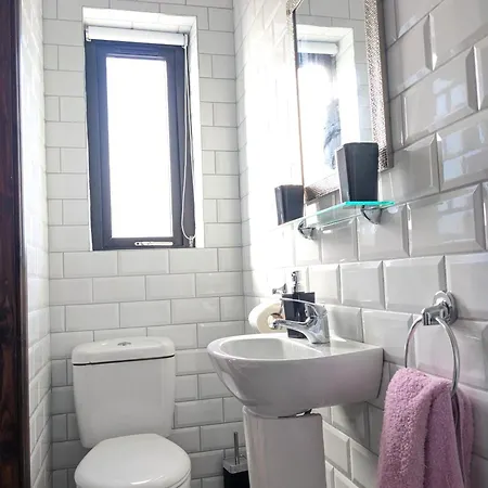 Shore - Cosy Comfort At The Sea Holiday home Knights Town