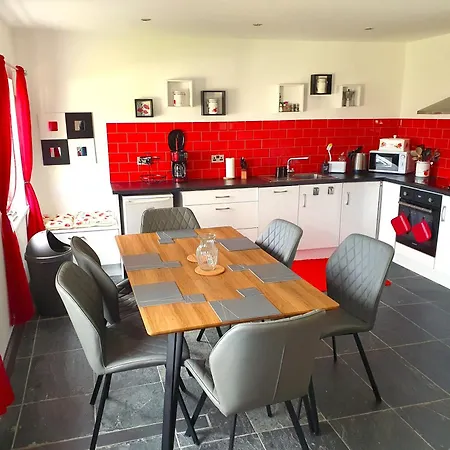Shore On Valentia Island - Cosy Comfort At The Sea In Kerry *