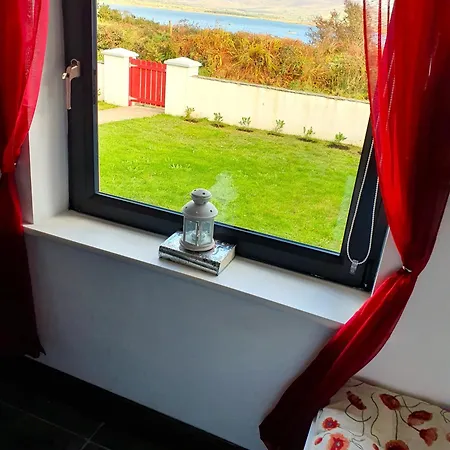 Shore On Valentia Island - Cosy Comfort At The Sea In Kerry