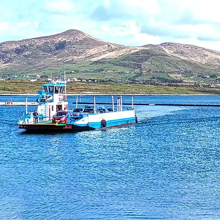 Dom wakacyjny Shore On Valentia Island - Cosy Comfort At The Sea In Kerry Knights Town