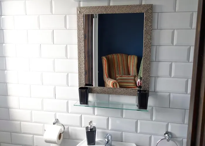 Shore On Valentia Island - Cosy Comfort At The Sea In Kerry Nyaraló